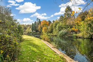 Riversedge- click for photo gallery